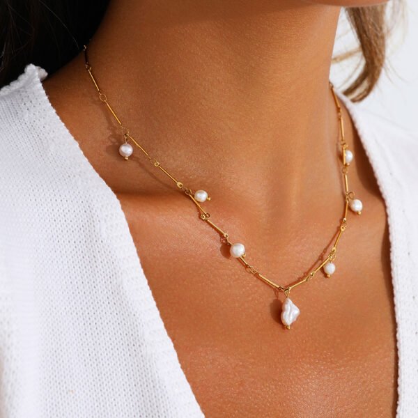 Handmade Fresh Water Pearl Necklace With Stainless Steel Findings CGEM1007
